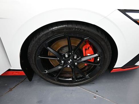 Used 2024 Hyundai Elantra N FWD image 27