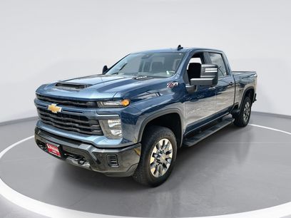 Used 2025 Chevrolet Silverado 2500 Custom w/ Custom Value Package