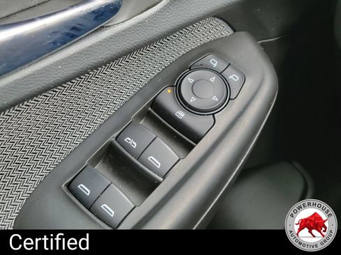Used 2023 Chevrolet TrailBlazer LT FWD image 25