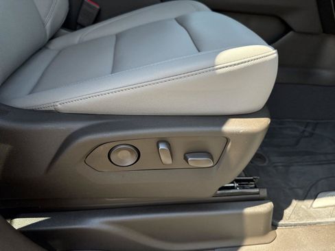 New 2026 Chevrolet Suburban LT w/ Comfort Package RWD image 39