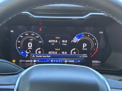 Used 2024 Chevrolet Colorado ZR2 w/ Technology Package image 25