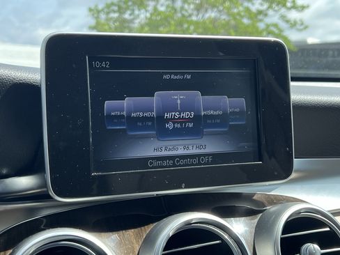 Used 2016 Mercedes-Benz GLC 300 image 25