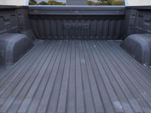 Used 2025 GMC Sierra 1500 AT4X AWD/4WD image 10