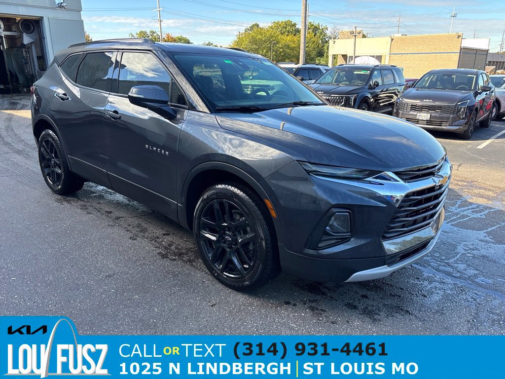 Used 2022 Chevrolet Blazer LT FWD image 1