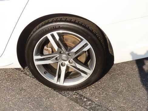 Used 2017 Audi A4 2.0T Premium Plus image 17