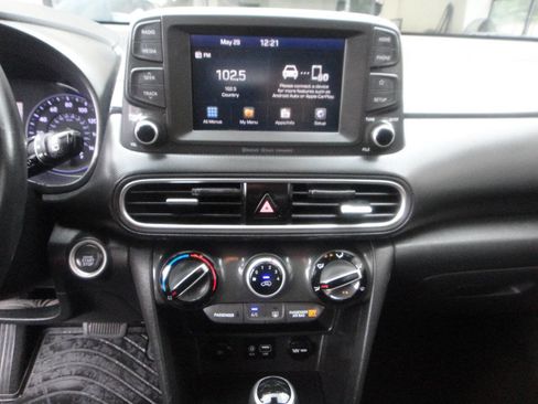 Used 2020 Hyundai Kona SEL AWD/4WD image 8