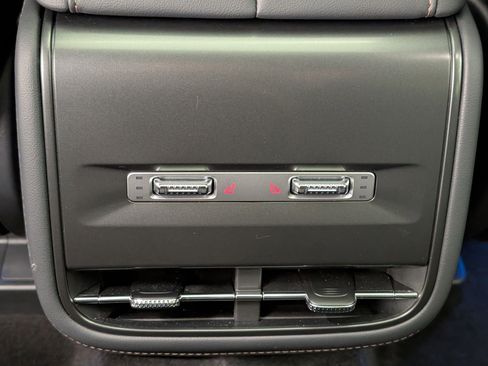 Used 2024 Lincoln Nautilus Reserve w/ Equipment Group 202A image 28