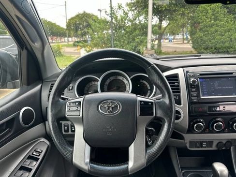 Used 2013 Toyota Tacoma 4x4 Double Cab w/ TRD Off-Road Pkg image 13