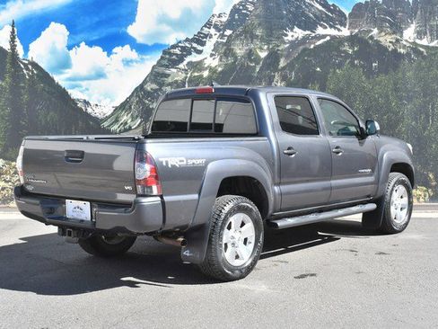 Used 2014 Toyota Tacoma 4x4 Double Cab w/ TRD Sport Package image 3