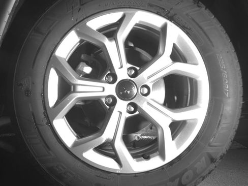 Used 2025 Jeep Compass Latitude AWD/4WD image 14