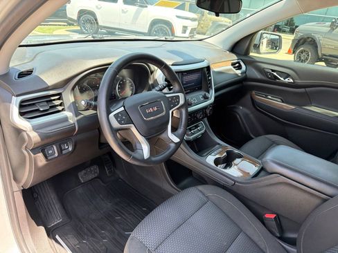 Used 2020 GMC Acadia SLE FWD image 11