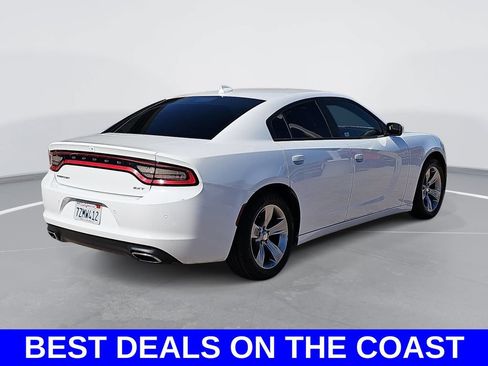 Used 2018 Dodge Charger SXT Plus RWD image 3