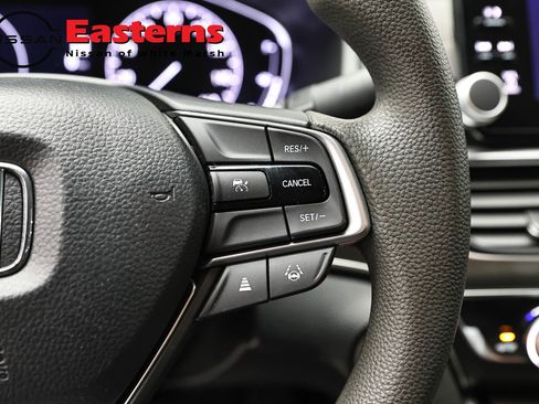 Used 2021 Honda Accord LX image 15