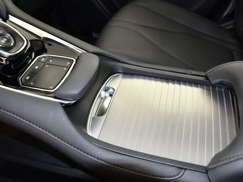 Certified 2024 Acura RDX SH-AWD image 31