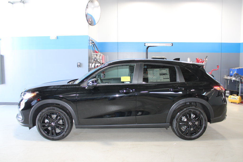 New 2027 Honda HR-V Sport image 7