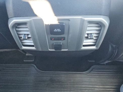 Used 2016 Ford F150 Lariat w/ Equipment Group 502A Luxury image 13