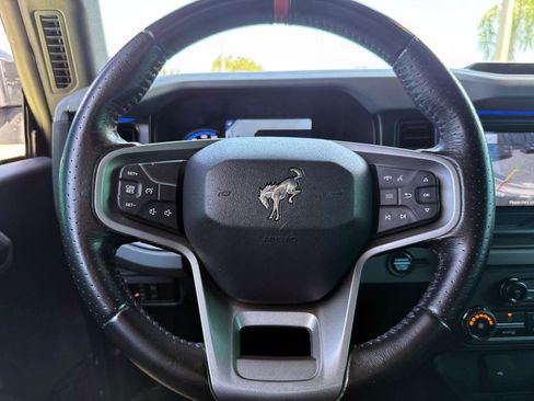 Used 2023 Ford Bronco 2-Door AWD/4WD image 24