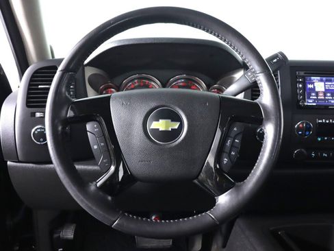 Used 2013 Chevrolet Silverado 1500 LT w/ All-Star Edition AWD/4WD image 12