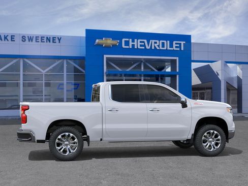 New 2026 Chevrolet Silverado 1500 LTZ w/ LTZ Premium Package AWD/4WD image 5