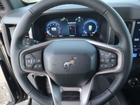 New 2026 Ford Bronco Big Bend AWD/4WD image 3