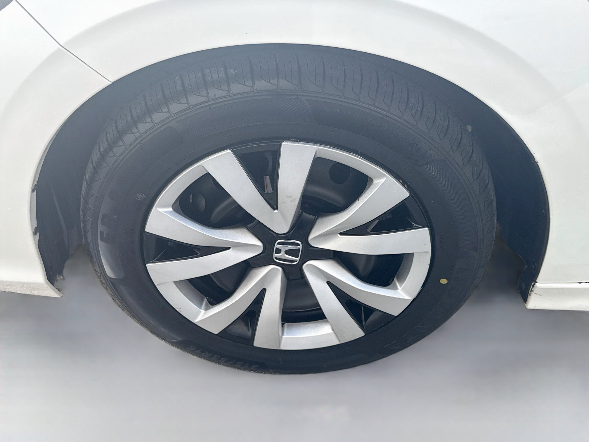 Used 2025 Honda Civic LX image 35
