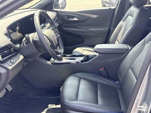 Certified 2024 Buick Envista Sport Touring w/ Convenience I Package FWD image 18