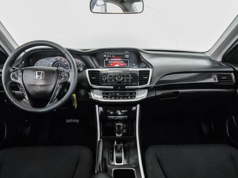 Used 2015 Honda Accord Sport image 11