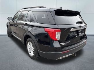 Used 2023 Ford Explorer XLT video 2