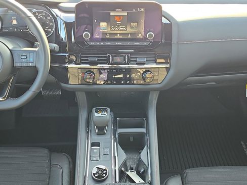 New 2025 Nissan Pathfinder Rock Creek image 29