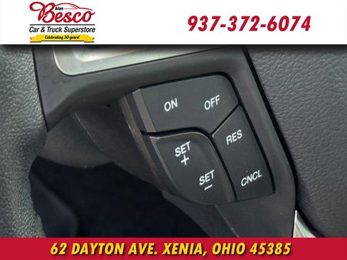 Used 2017 Ford Fusion SE w/ Equipment Group 201A FWD image 12