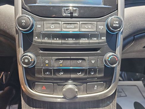 Used 2015 Chevrolet Malibu LT w/ Power Convenience Package FWD image 27