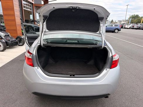Used 2016 Toyota Corolla S FWD image 9