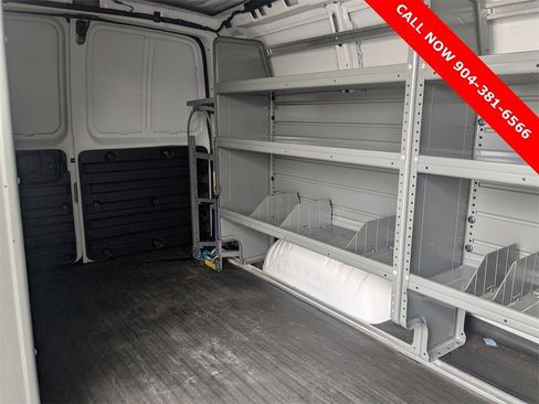 Used 2023 GMC Savana 2500 w/ Driver Convenience Package image 13