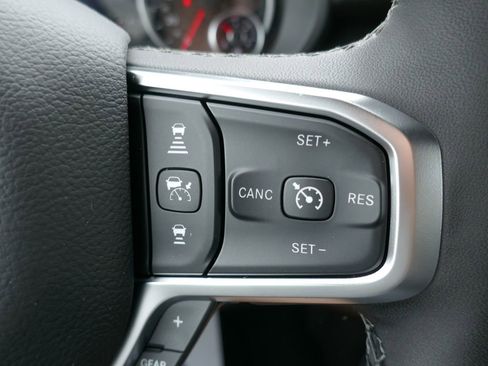 New 2026 RAM 1500 4x4 Crew Cab image 24