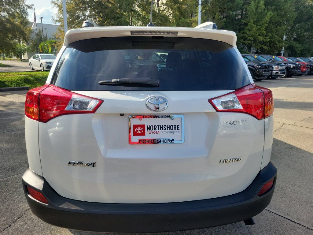 Used 2015 Toyota RAV4 Limited w/ Technology Package FWD image 4