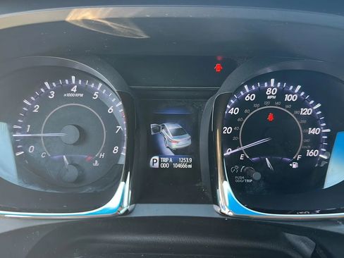 Used 2013 Toyota Avalon XLE Premium image 32