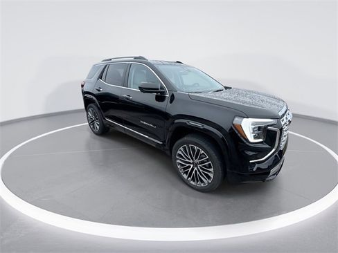 New 2026 GMC Terrain Denali w/ LPO, Floor Liner Package image 2