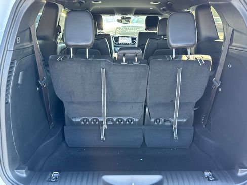 New 2026 Chrysler Pacifica Select image 20