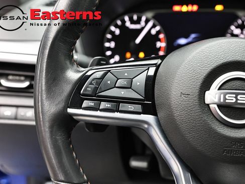 Used 2025 Nissan Altima 2.5 SR FWD image 15
