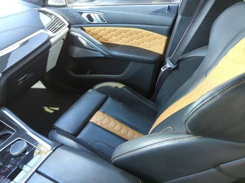 Used 2021 BMW X6 M w/ Competition Package image 18