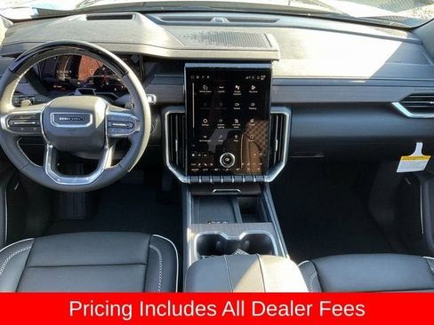 New 2026 GMC Acadia Denali w/ Super Cruise Package FWD image 12