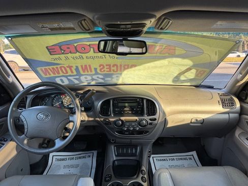 Used 2007 Toyota Sequoia Limited image 12