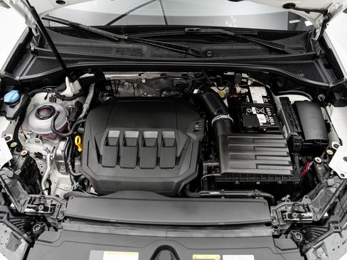 Used 2025 Audi Q3 2.0T Premium image 26