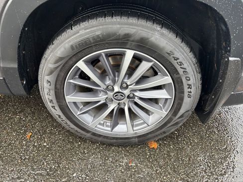 Used 2019 Toyota Highlander XLE image 9