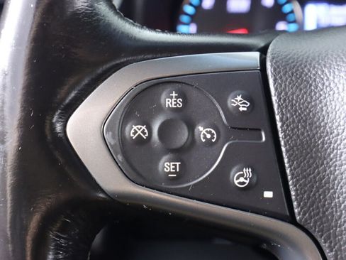 Used 2018 Chevrolet Tahoe Premier RWD image 13