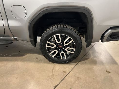 Used 2023 GMC Sierra 1500 AT4 w/ AT4 Premium Package image 43