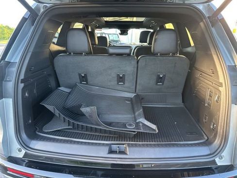 Used 2024 GMC Acadia Denali w/ Super Cruise Package AWD/4WD image 16