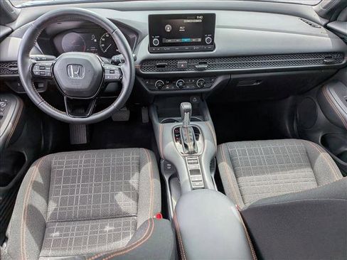 Used 2025 Honda HR-V Sport image 16