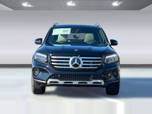 Used 2026 Mercedes-Benz GLB 250 image 6