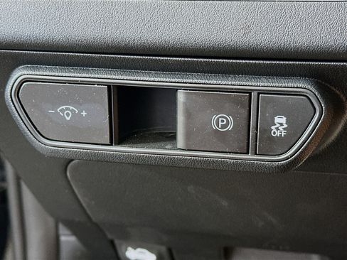 Used 2025 Kia K4 FWD image 17